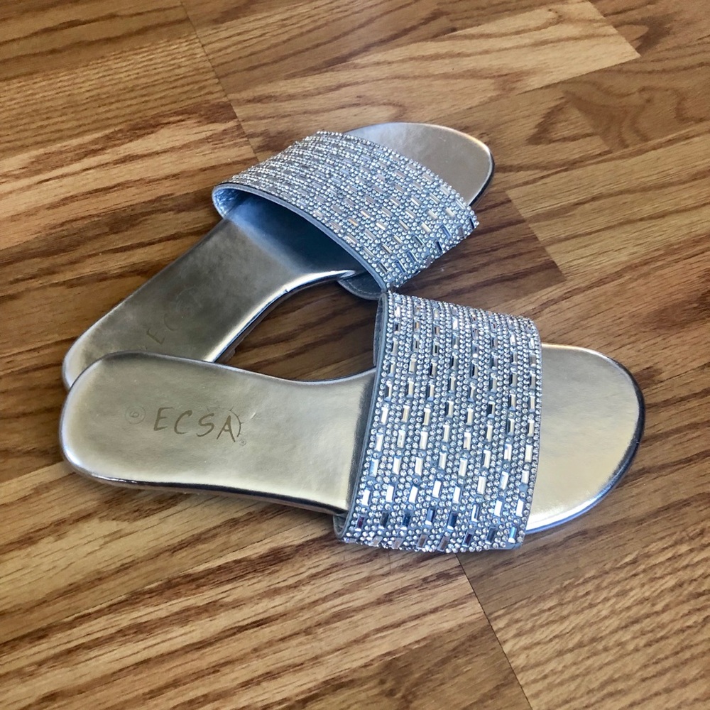 Sparkly Ecsa sandals for women Size 6